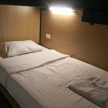 Siamhubbiz Hostel